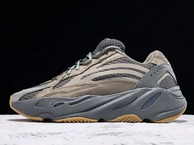 EG6860 700 Adidas v2 Yeezy Geode Boost 0501